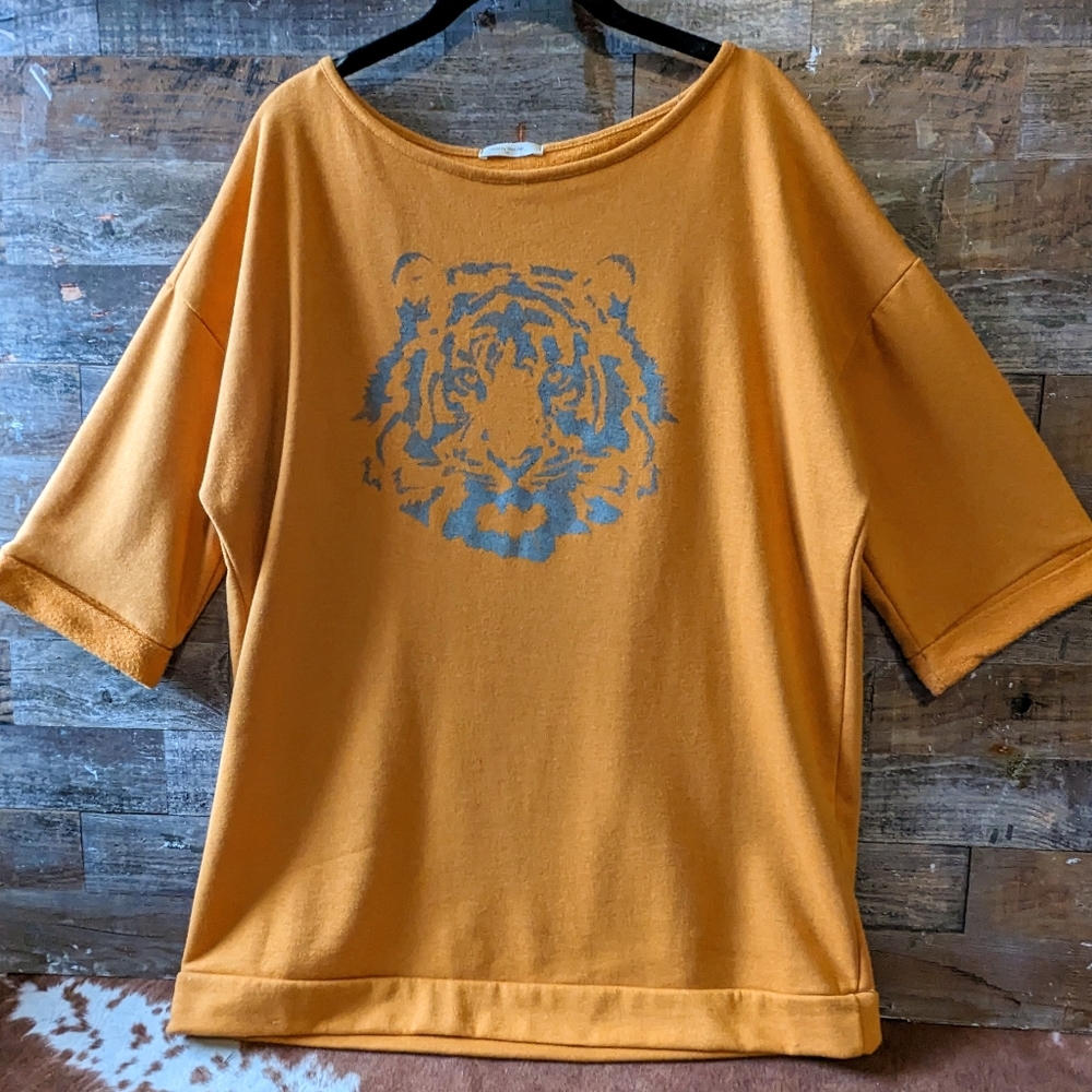 12 pm by Mon Ami Mustard Yellow Tunic With Tiger